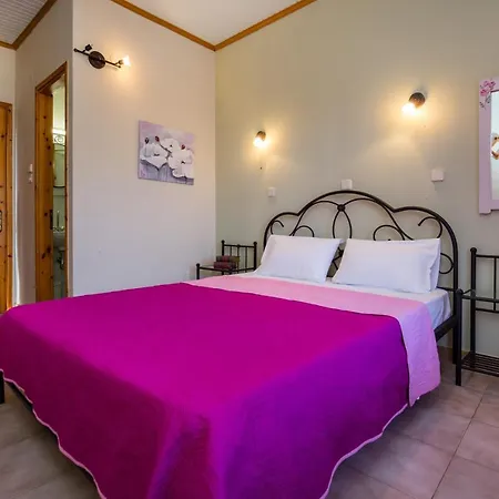 Guest house Sarimpalas *